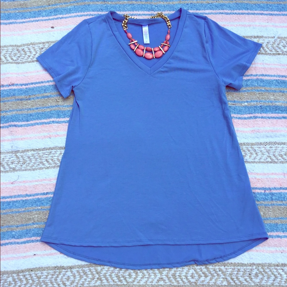 Sold Lularoe Christy tee ☀️sale2/$15☀️